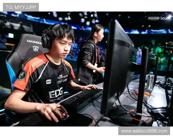 和平精英专题：深入探讨EDG战队在比赛中的灵活应变能力与战术创新
